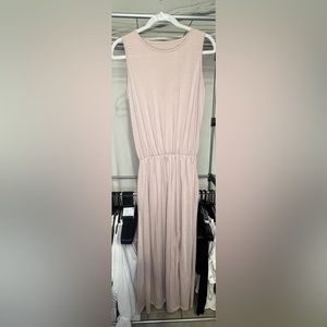 Lightweight Sundress in Blush. Has pockets! Size M